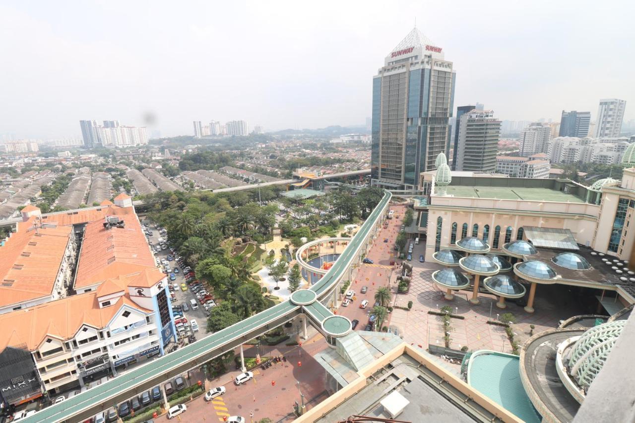 Raintree Resort Suites Petaling Jaya Exteriér fotografie